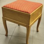 777 5325 SEWING STOOL